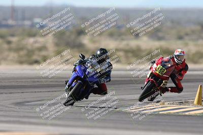 media/Jan-15-2026-Racers Edge (Thu) [[dfebeb70ab]]/3-B Group/Session 2 (Turn 11)/